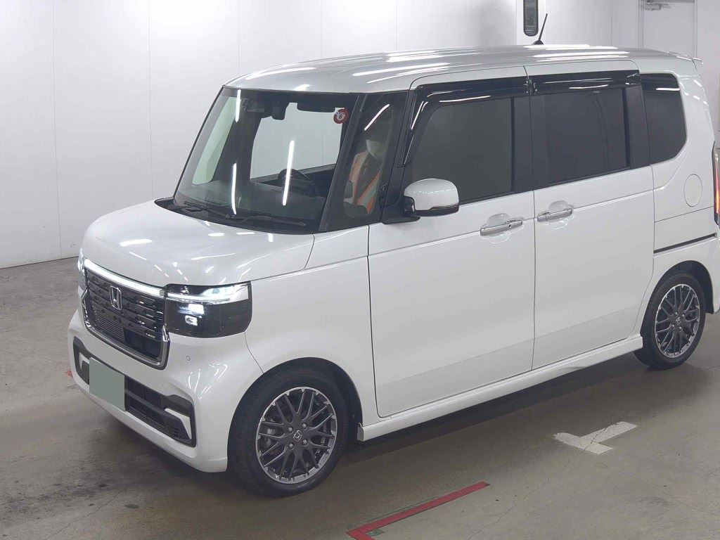 2023 HONDA N-BOX CUSTOM TURBO photo 4