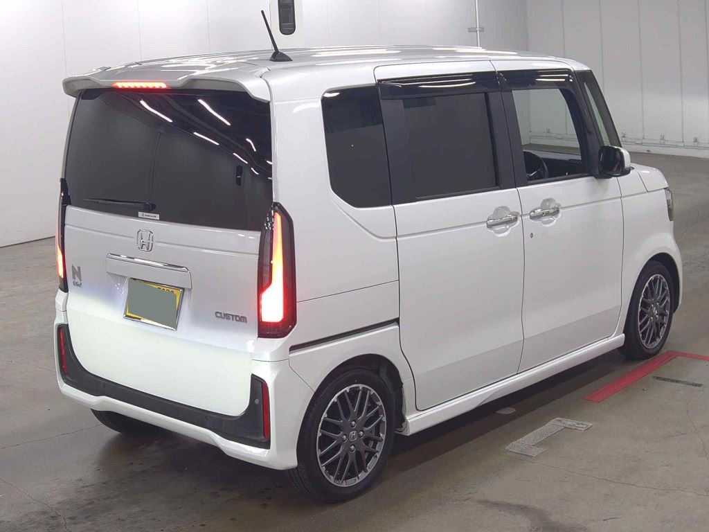 2023 HONDA N-BOX CUSTOM TURBO photo 5