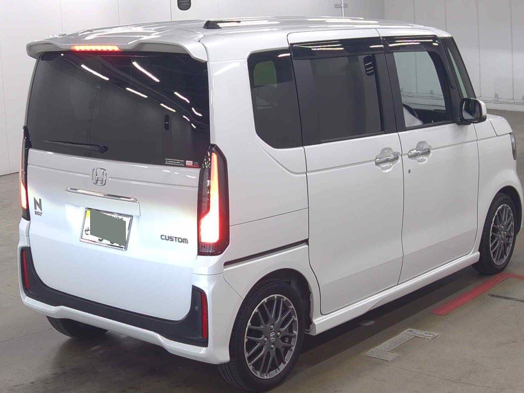 2024 HONDA N-BOX CUSTOM TURBO photo 5