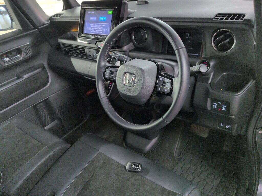 2023 HONDA N-BOX CUSTOM TURBO photo 5