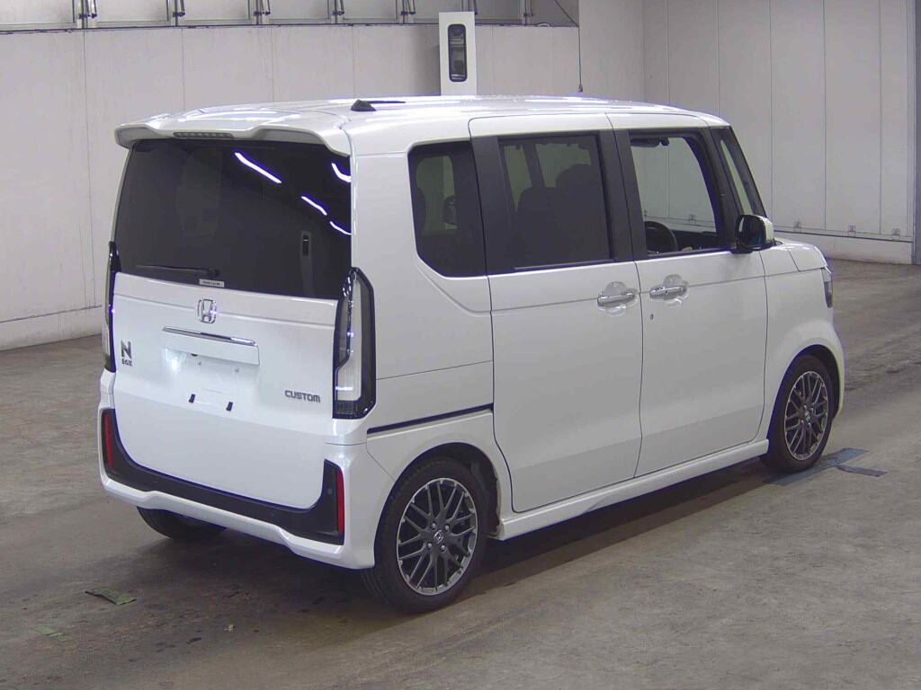 2023 HONDA N-BOX CUSTOM TURBO photo 5