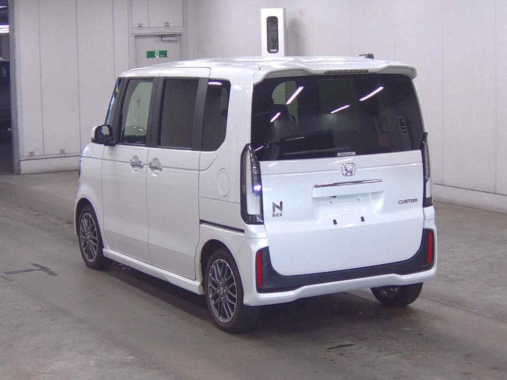 2023 HONDA N-BOX CUSTOM TURBO photo 2
