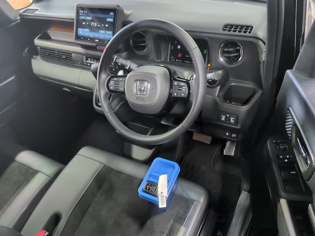 2024 HONDA N-BOX CUSTOM TURBO photo 3