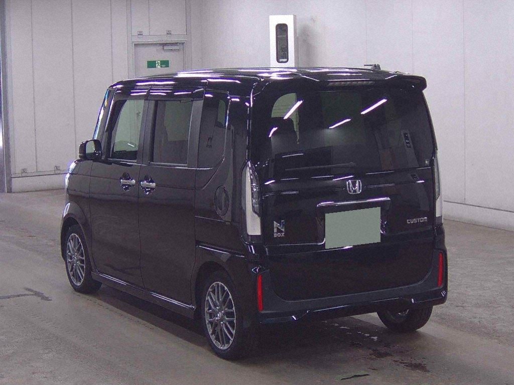 2024 HONDA N-BOX CUSTOM TURBO photo 2