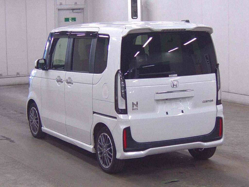 2023 HONDA N-BOX CUSTOM TURBO photo 2