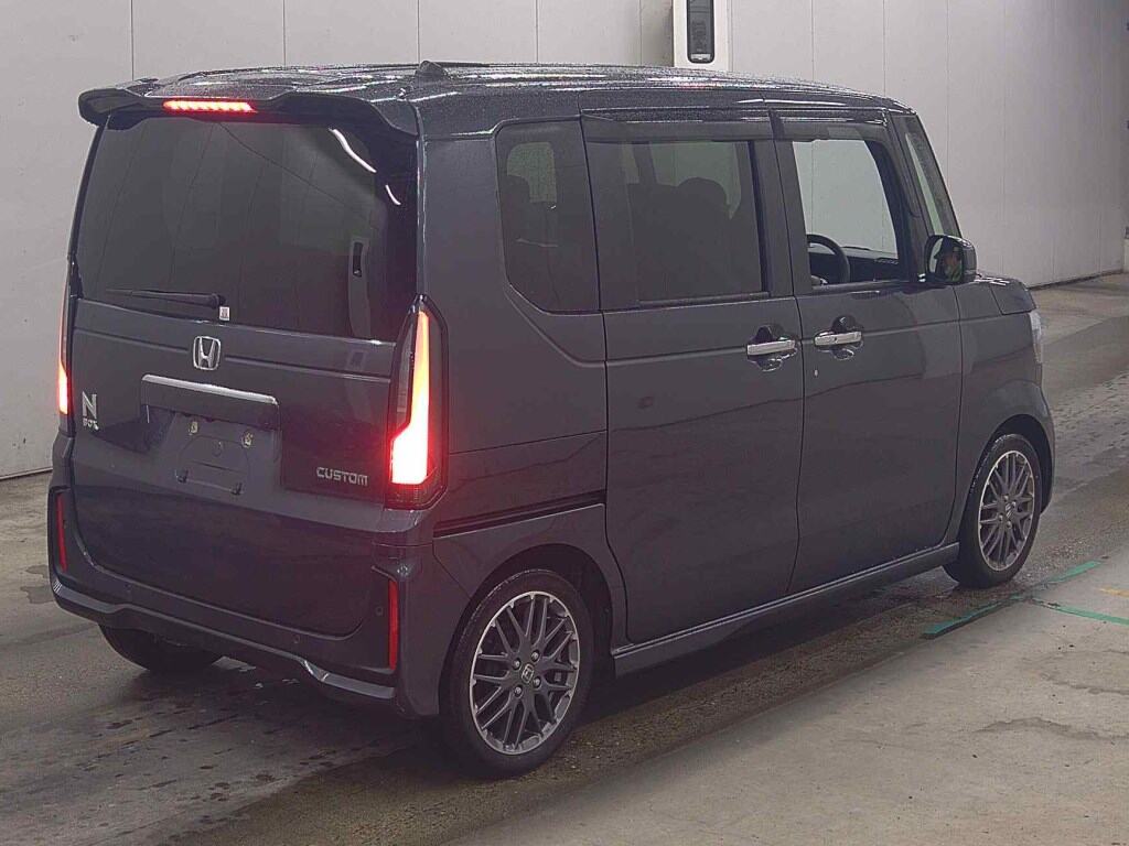 2024 HONDA N-BOX CUSTOM TURBO photo 5