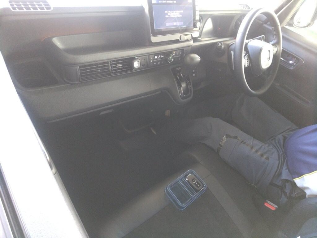 2025 HONDA N-BOX CUSTOM TURBO photo 3