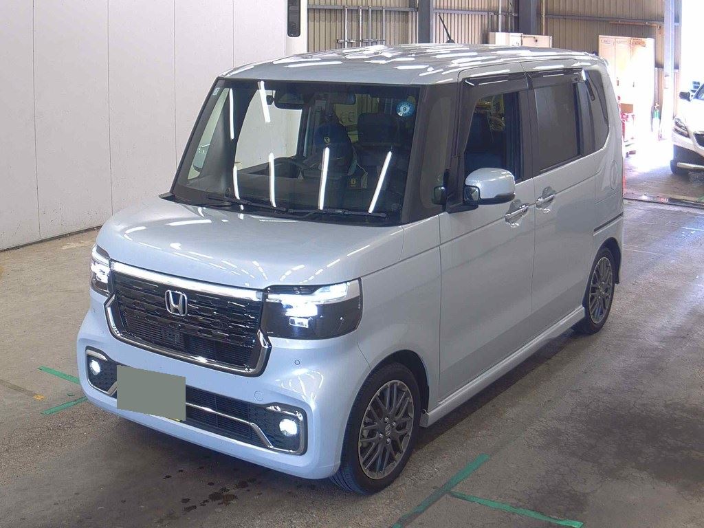 2025 HONDA N-BOX CUSTOM TURBO photo 4
