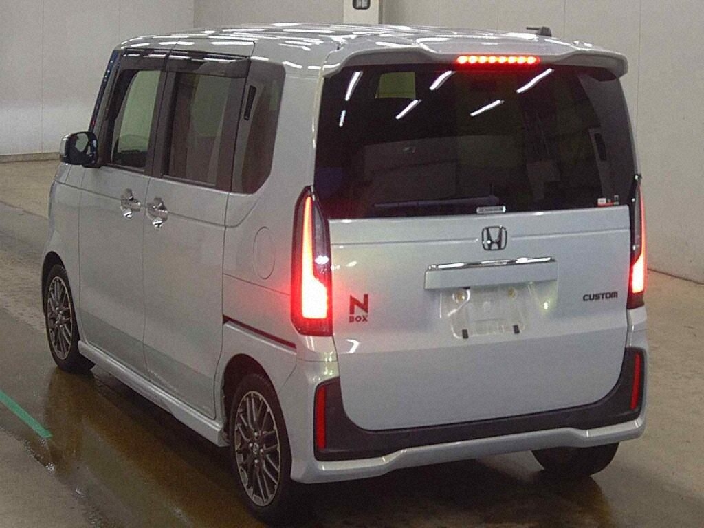 2023 HONDA N-BOX CUSTOM TURBO photo 2