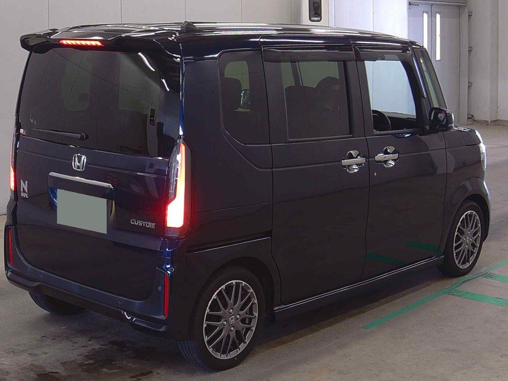 2024 HONDA N-BOX CUSTOM TURBO photo 5
