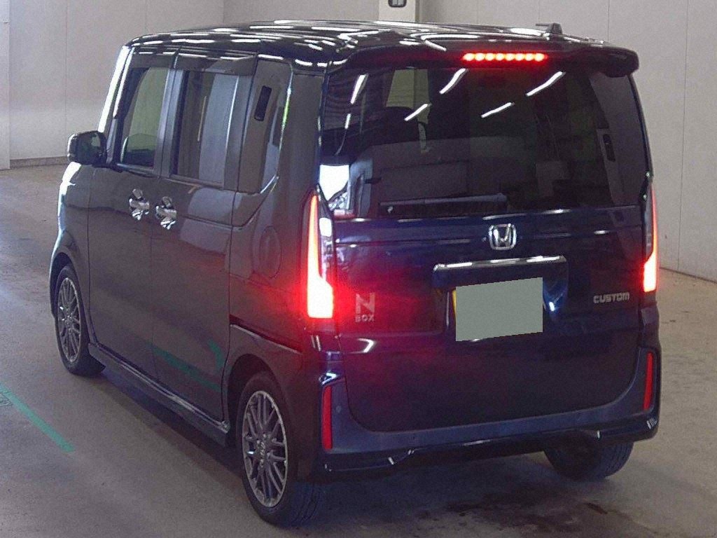 2024 HONDA N-BOX CUSTOM TURBO photo 2