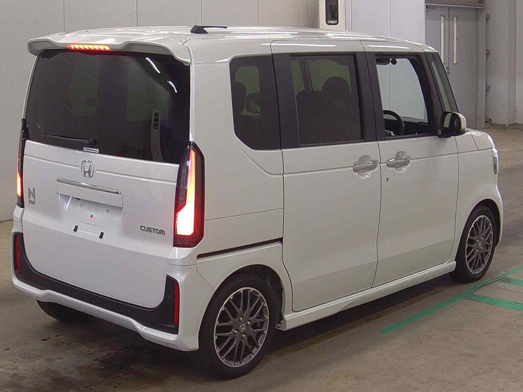 2025 HONDA N-BOX CUSTOM TURBO photo 5