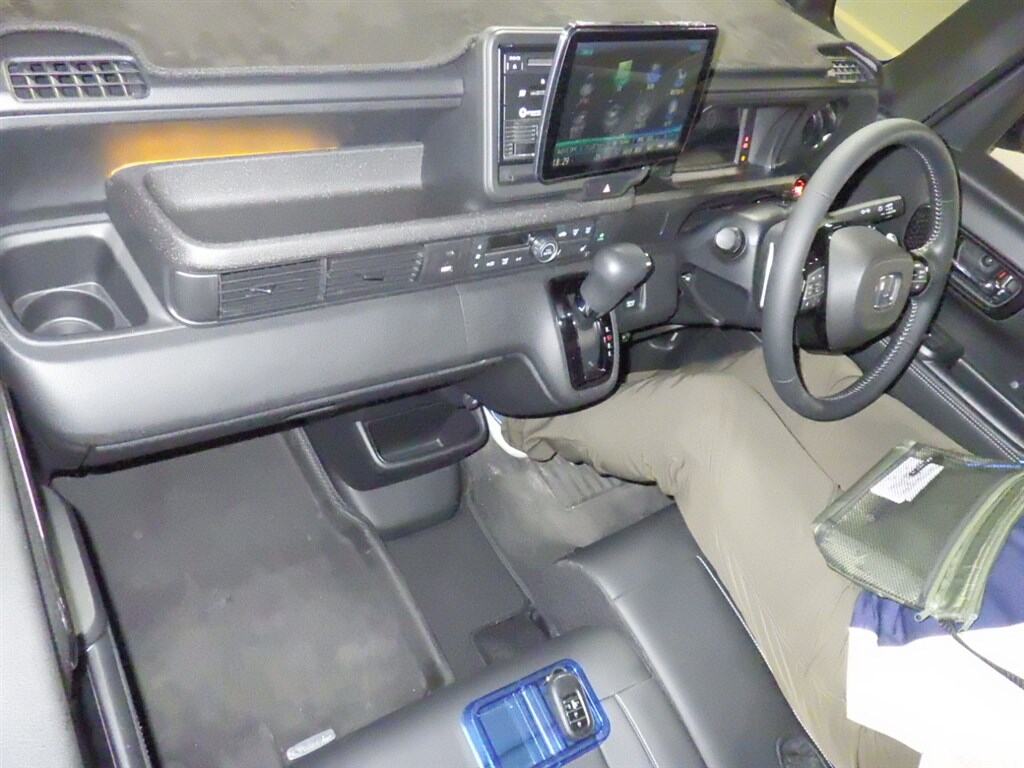 2024 HONDA N-BOX CUSTOM TURBO COORDINATE STYLE TWO TONE photo 5