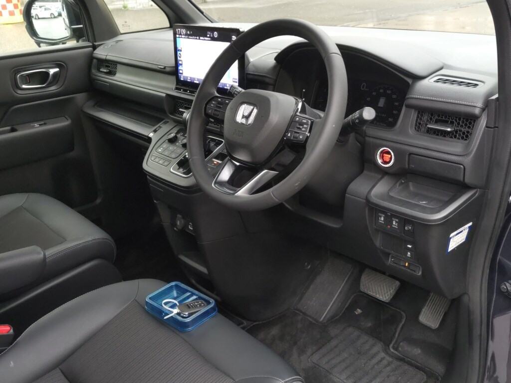 2024 HONDA STEPWAGON SPADA SPADA photo 3