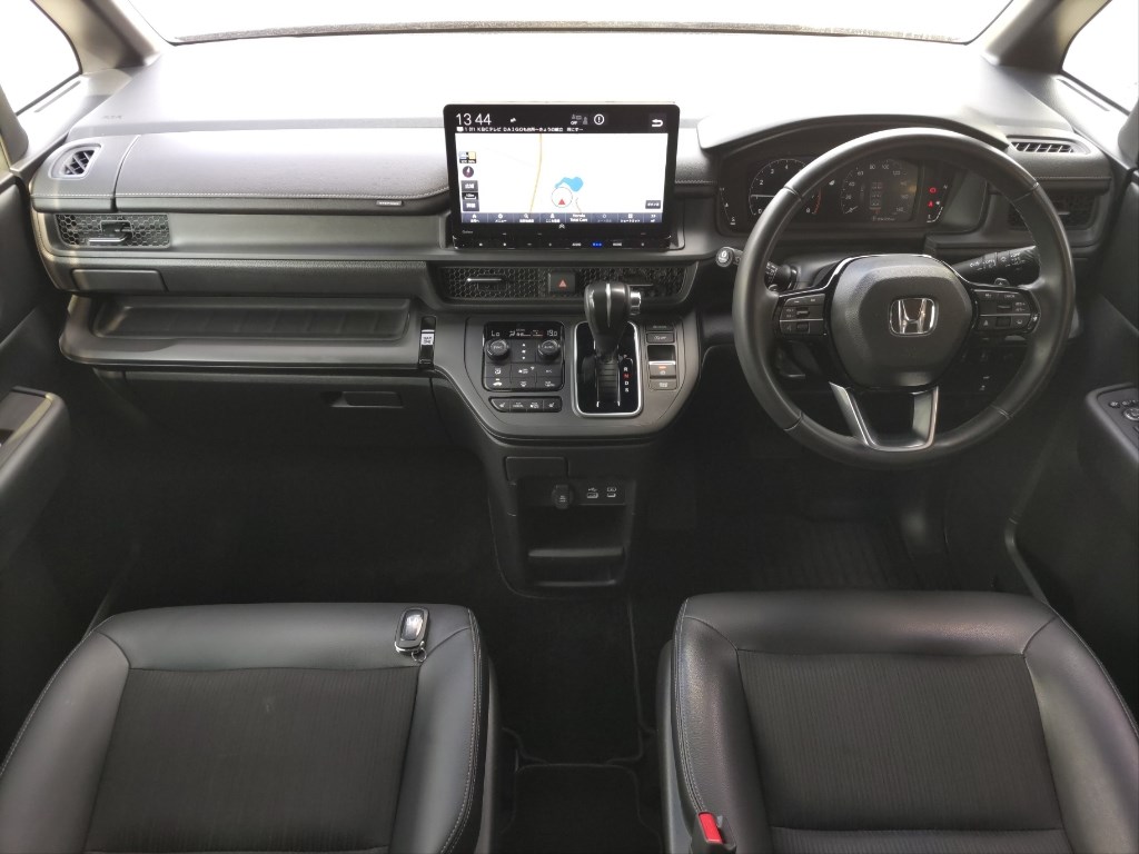 2025 HONDA STEPWAGON SPADA SPADA photo 3