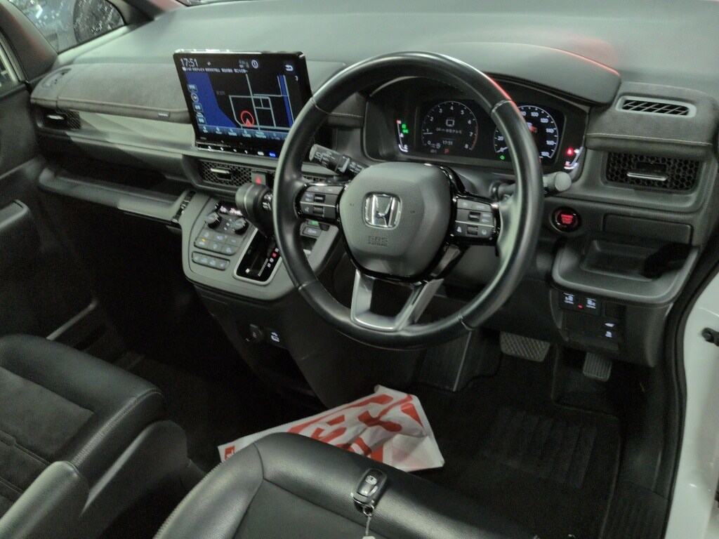 2024 HONDA STEPWAGON SPADA SPADA PREMIUM LINE photo 5