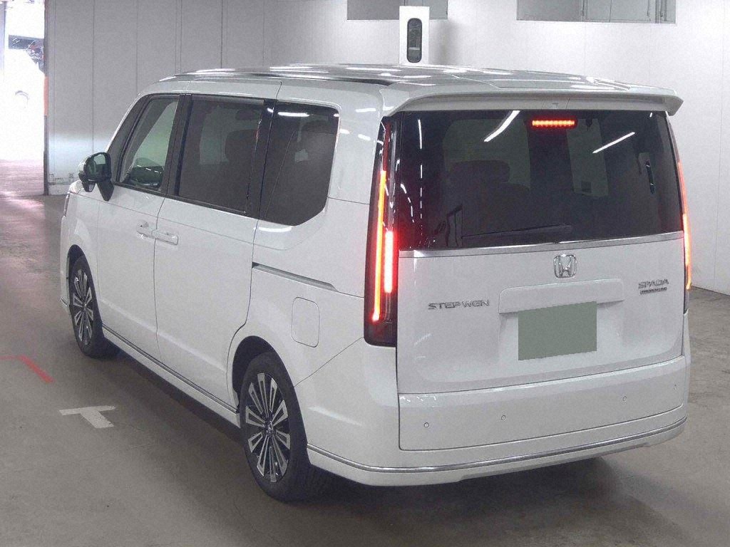 2024 HONDA STEPWAGON SPADA SPADA PREMIUM LINE photo 2