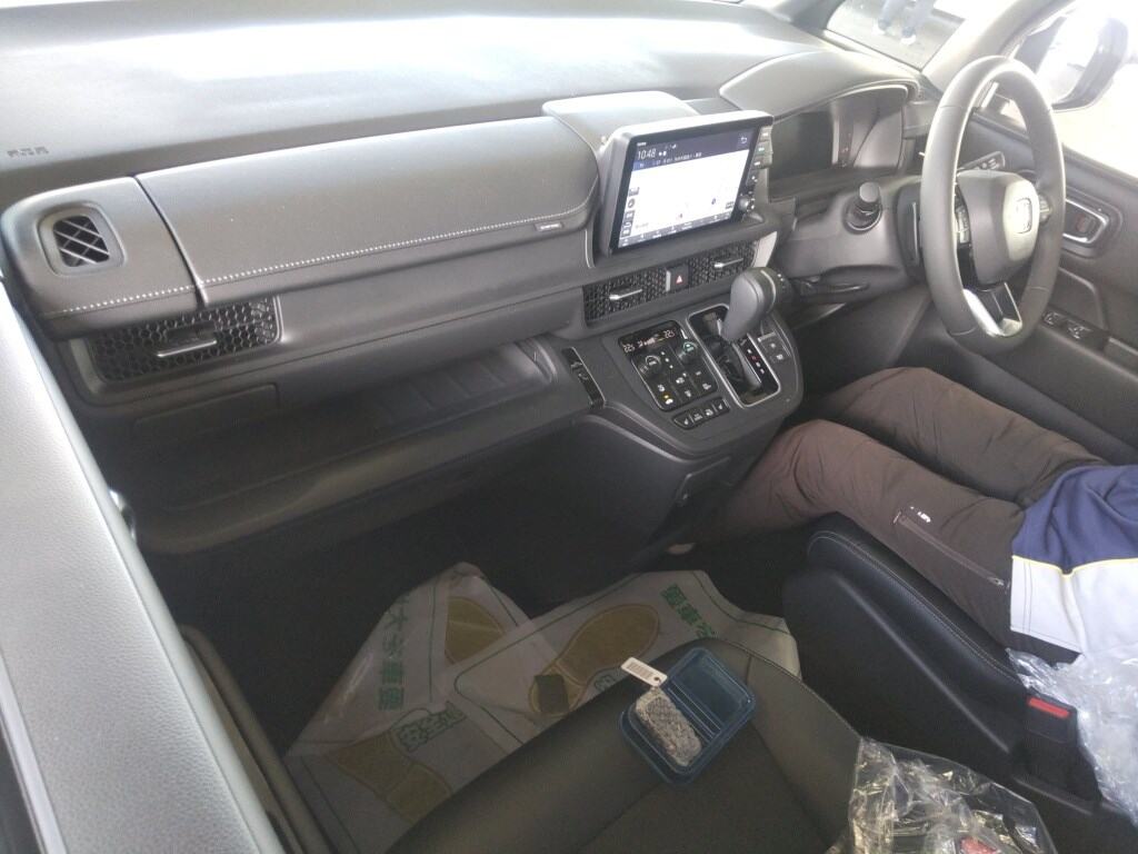 2025 HONDA STEPWAGON SPADA SPADA photo 3
