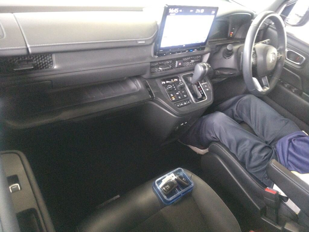 2024 HONDA STEPWAGON SPADA SPADA photo 3