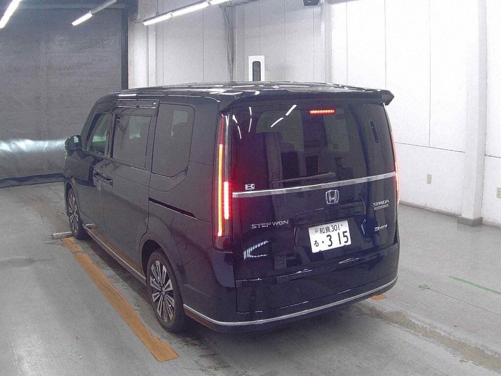 2023 HONDA STEPWAGON SPADA EHEV SPADA PREMIUM LINE photo 2