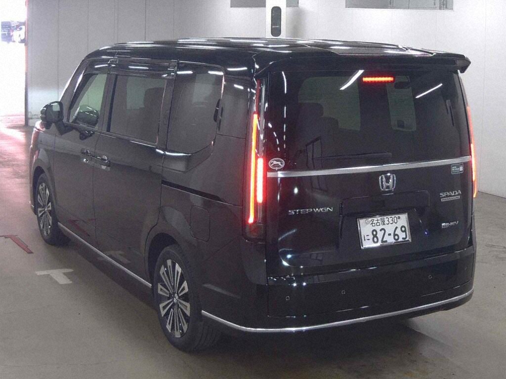 2024 HONDA STEPWAGON SPADA EHEV SPADA PREMIUM LINE photo 4