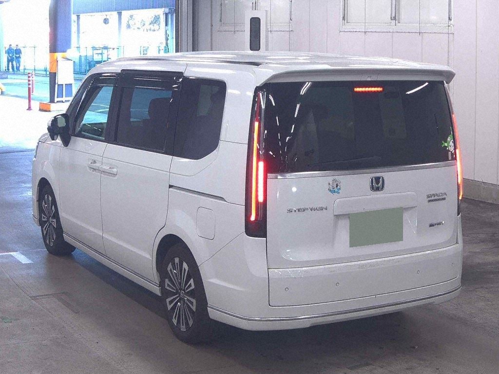 2023 HONDA STEPWAGON SPADA EHEV SPADA PREMIUM LINE photo 2