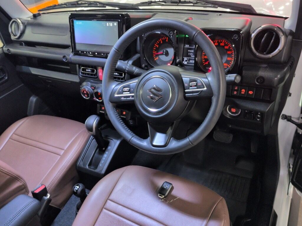 2023 SUZUKI JIMNY SIERRA JC photo 3