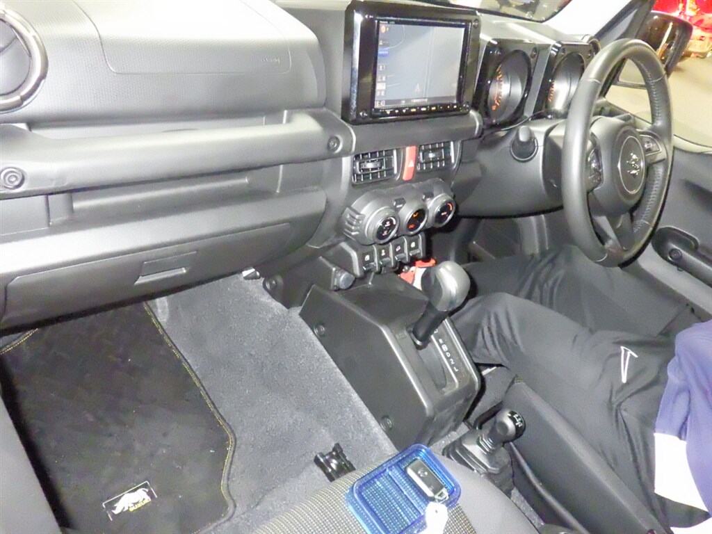 2024 SUZUKI JIMNY SIERRA JC photo 3