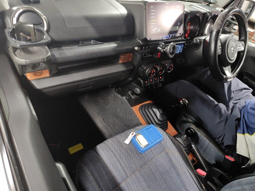 2021 SUZUKI JIMNY SIERRA JC photo 3