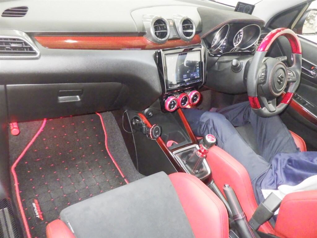2025 SUZUKI SWIFT SPORT BASE GRADE photo 3