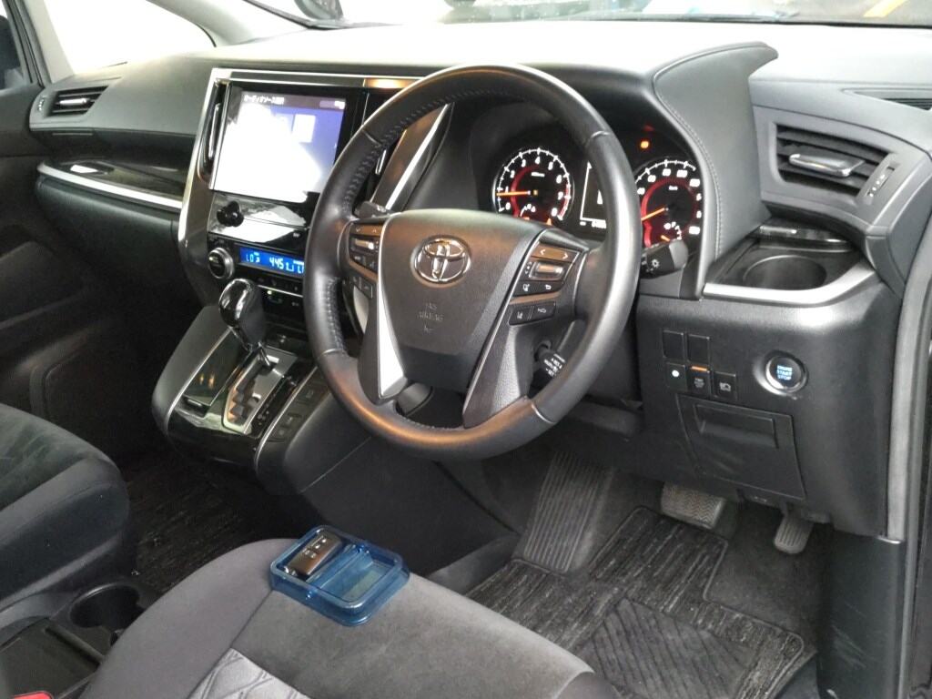 2021 TOYOTA VELLFIRE 2.5Z photo 3