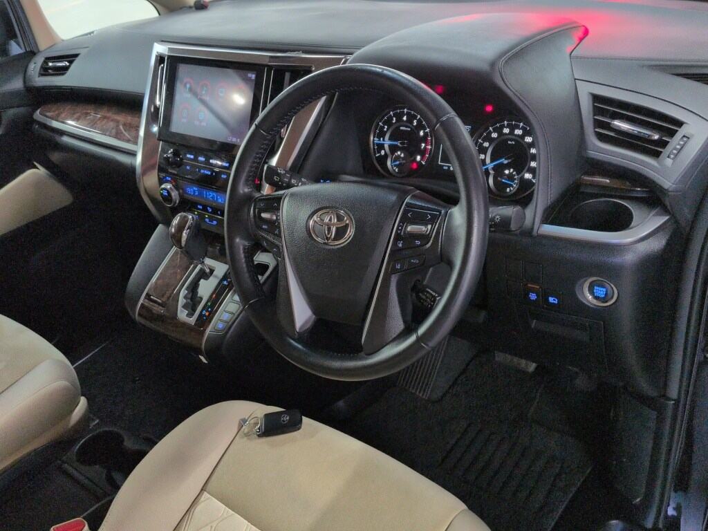 2021 TOYOTA ALPHARD 2.5X photo 3