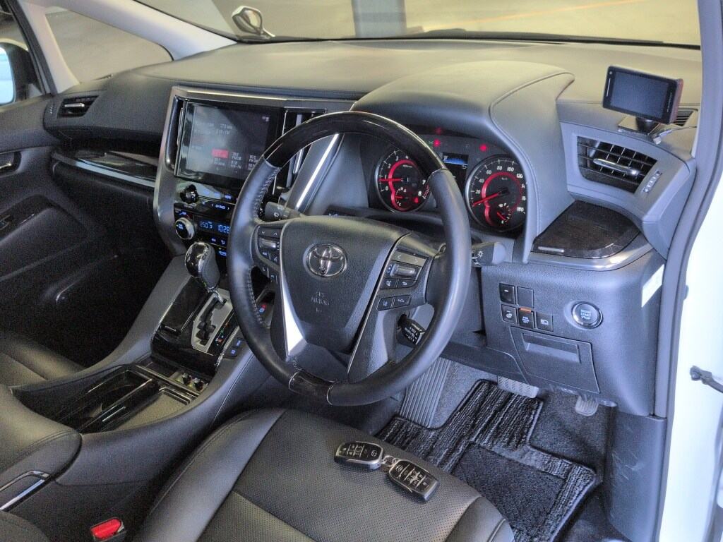 2023 TOYOTA ALPHARD 2.5S C PACKAGE photo 3