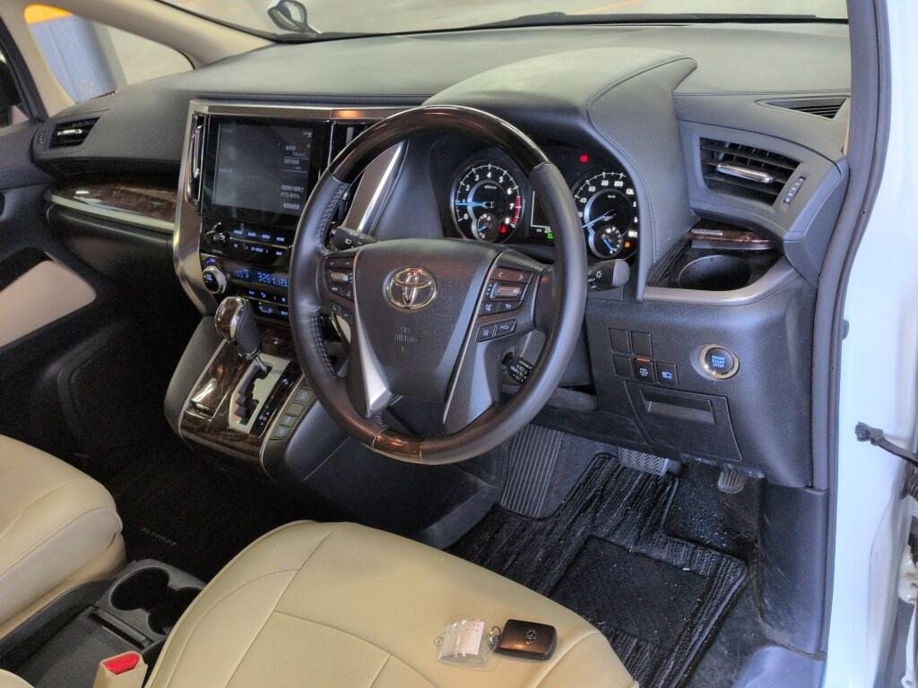 2022 TOYOTA ALPHARD 2.5X photo 3
