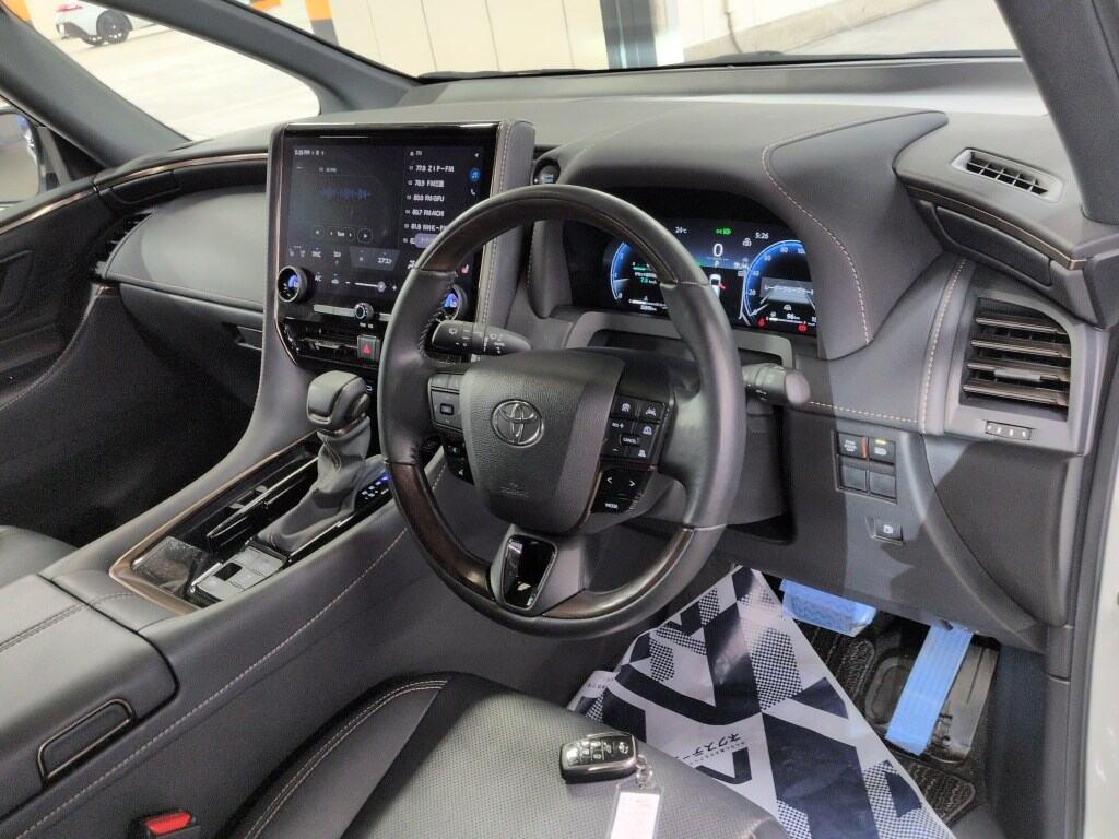2024 TOYOTA ALPHARD Z photo 3