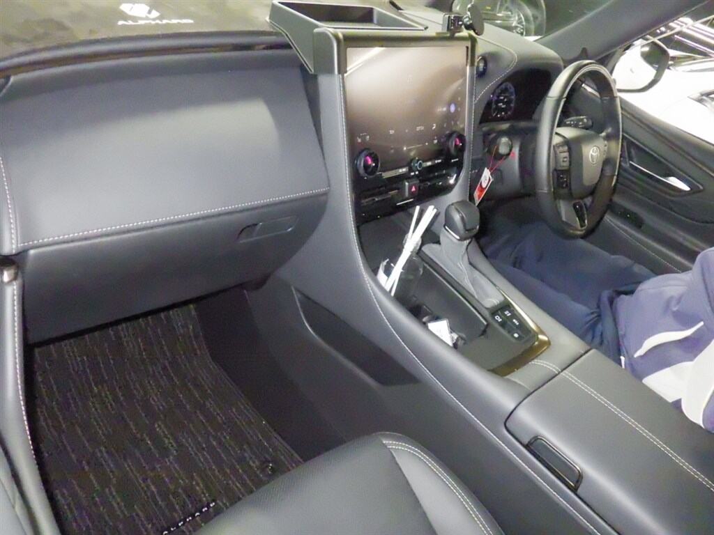 2025 TOYOTA ALPHARD Z photo 3