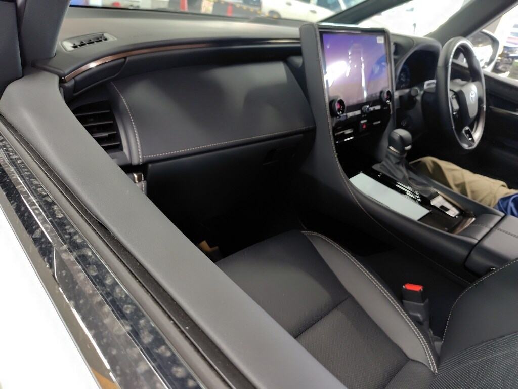 2025 TOYOTA ALPHARD Z photo 3