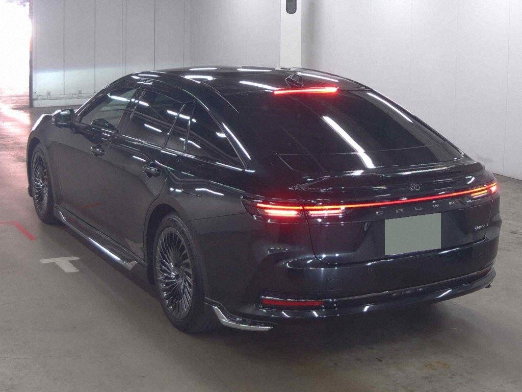 2023 TOYOTA CROWN Z(HEV) photo 2