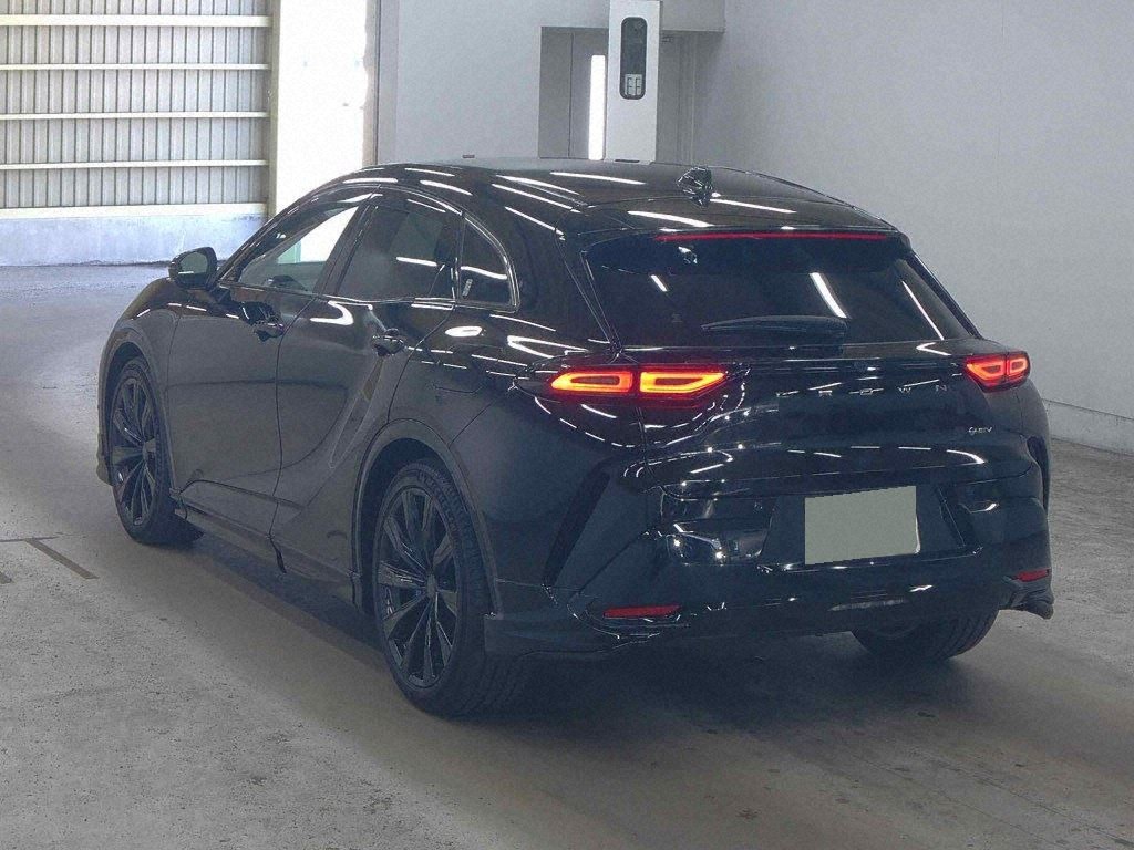 2024 TOYOTA CROWN SPORT SPORT Z (HEV) photo 2