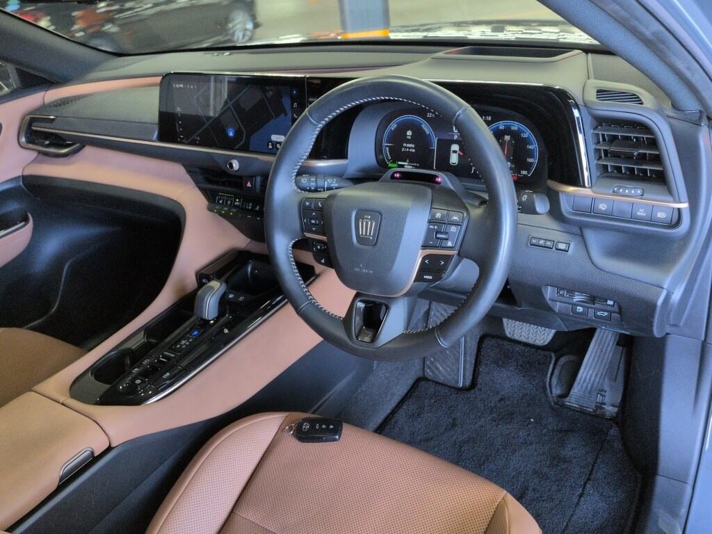 2023 TOYOTA CROWN SPORT SPORT Z (HEV) photo 3