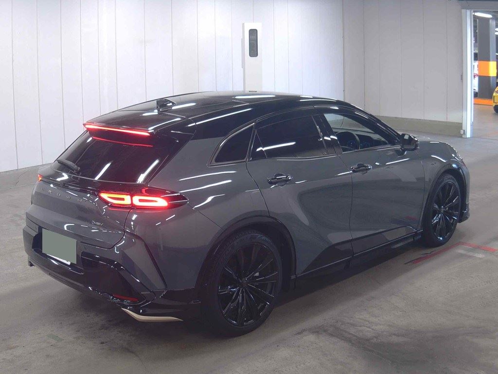 2023 TOYOTA CROWN SPORT SPORT Z (HEV) photo 5