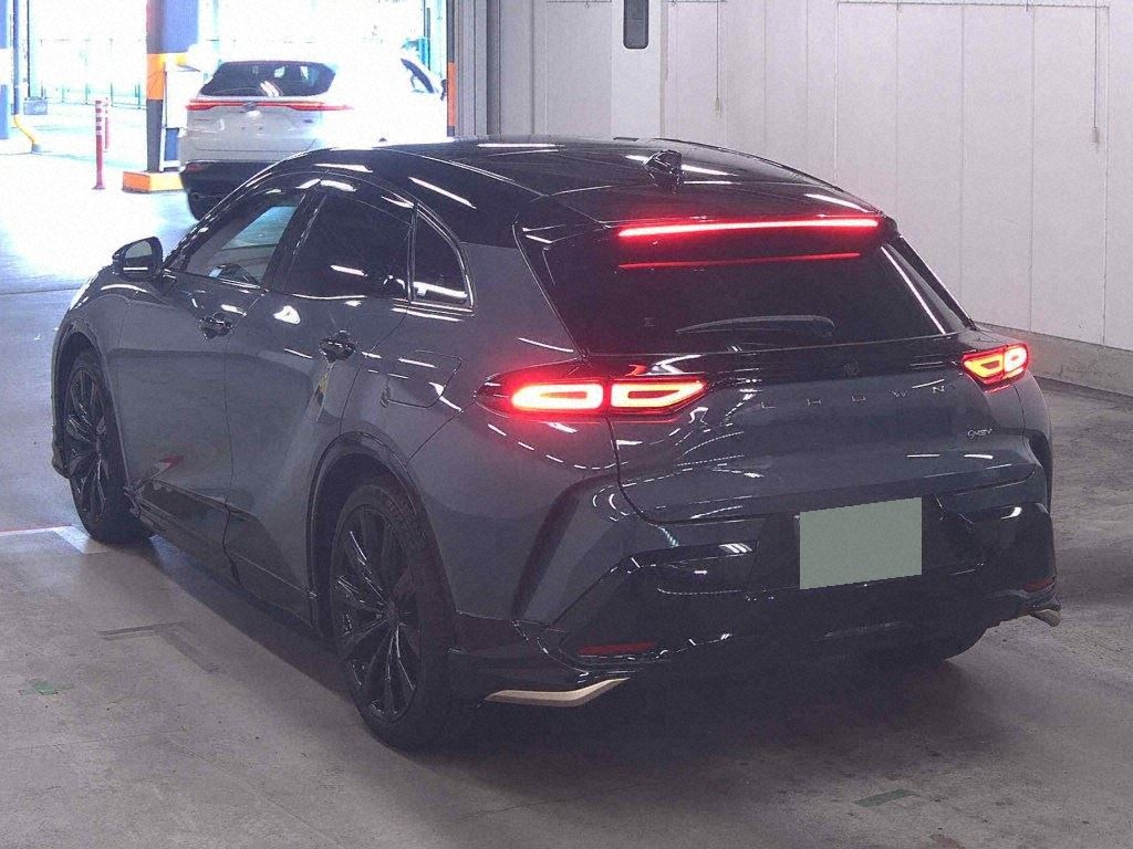 2023 TOYOTA CROWN SPORT SPORT Z (HEV) photo 2