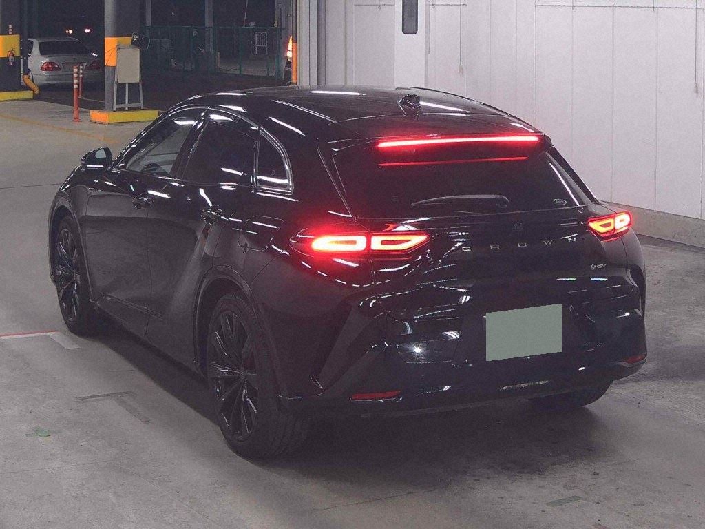 2023 TOYOTA CROWN SPORT SPORT Z (HEV) photo 2