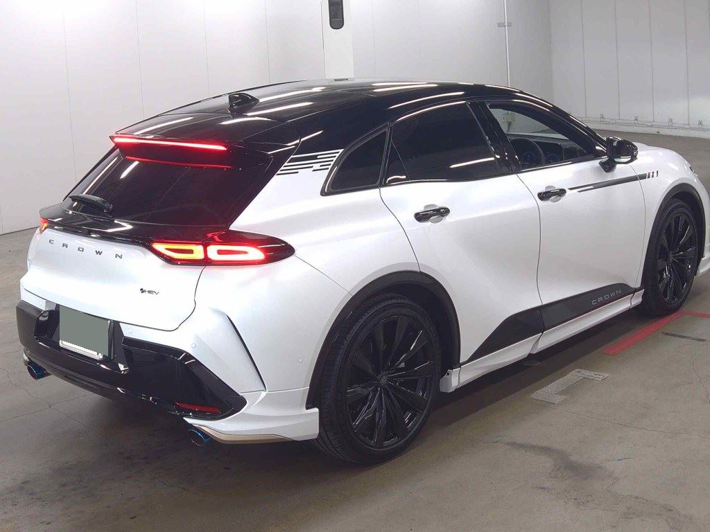 2026 TOYOTA CROWN SPORT SPORT Z (HEV) photo 5