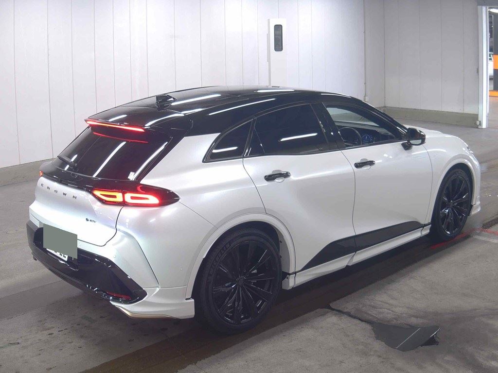 2024 TOYOTA CROWN SPORT SPORT Z (HEV) photo 5