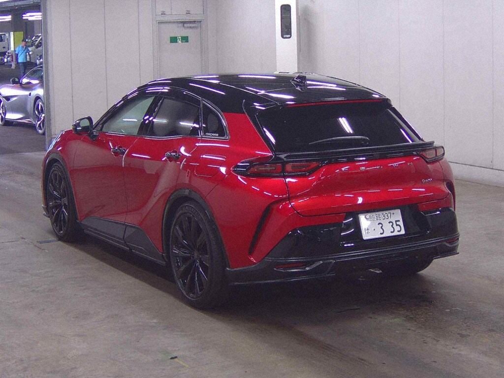 2025 TOYOTA CROWN SPORT SPORT Z (HEV) photo 4