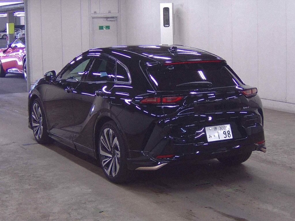 2024 TOYOTA CROWN SPORT SPORT Z (HEV) photo 2