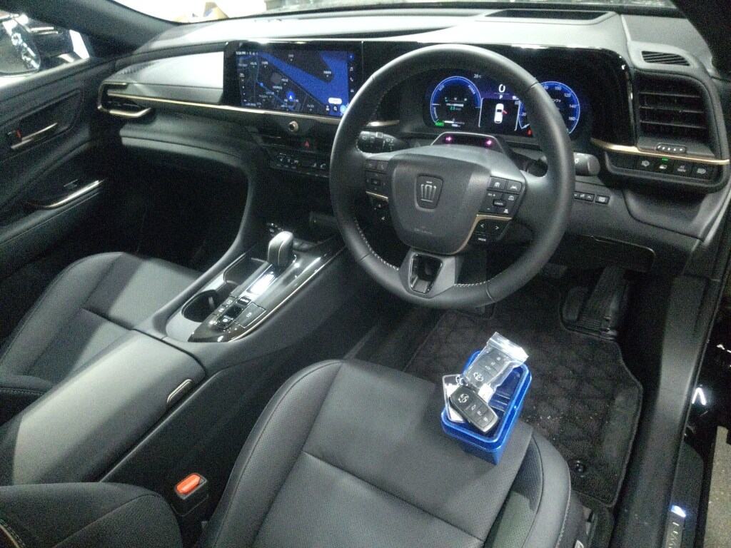 2024 TOYOTA CROWN SPORT SPORT Z (HEV) photo 3