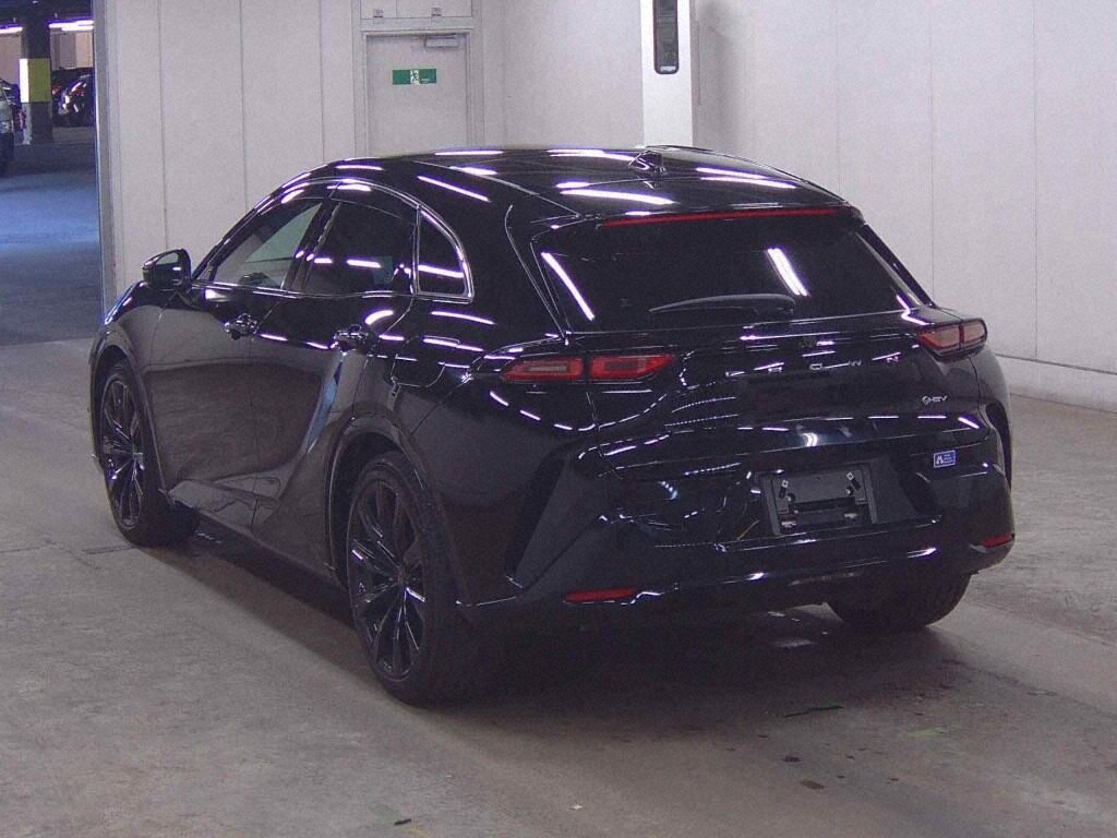 2023 TOYOTA CROWN SPORT SPORT Z (HEV) photo 2