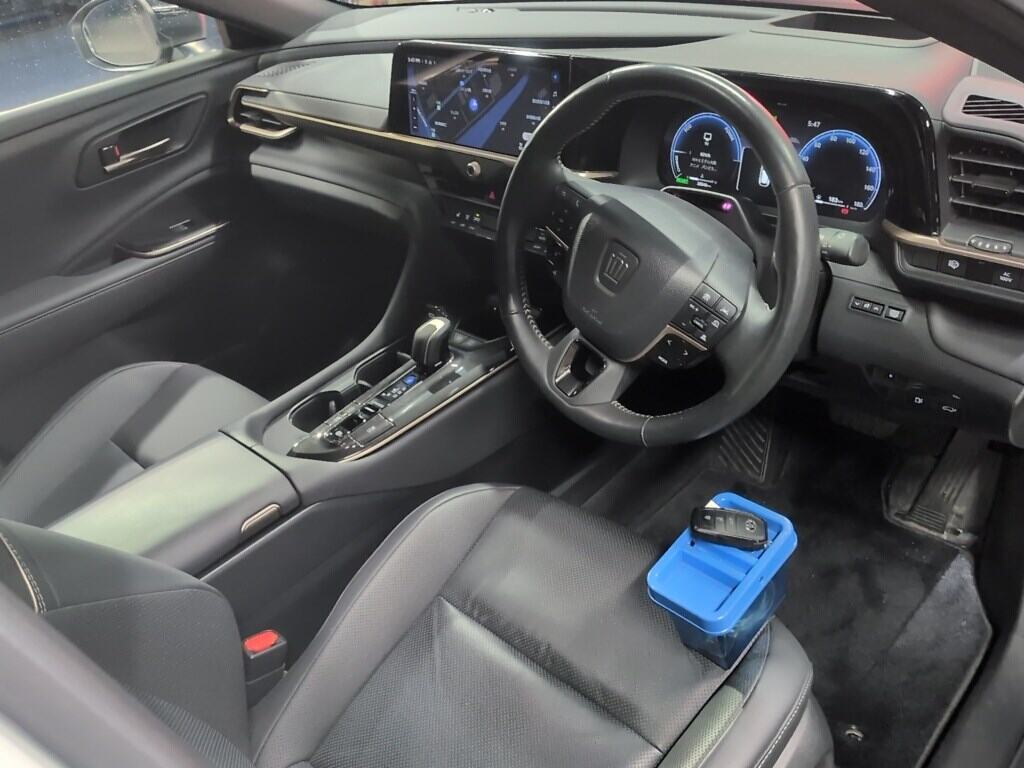 2024 TOYOTA CROWN SPORT SPORT Z (HEV) photo 3